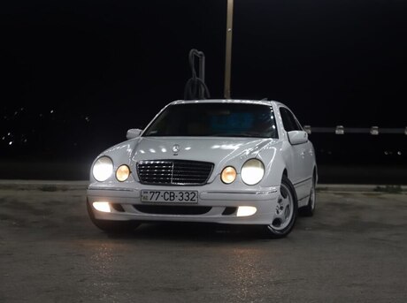 Mercedes E 320 2001