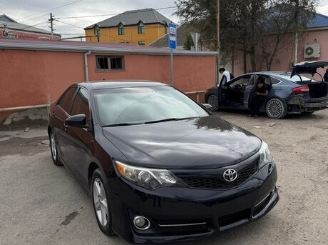 Toyota Camry 2013