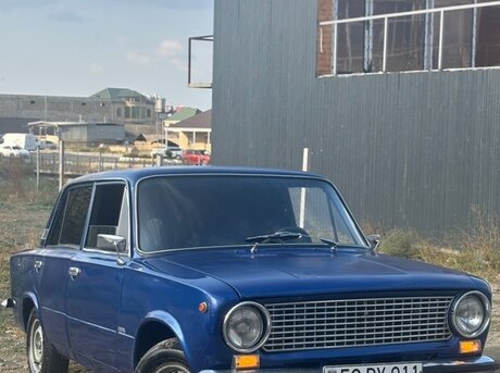 LADA (VAZ) 21011 1983