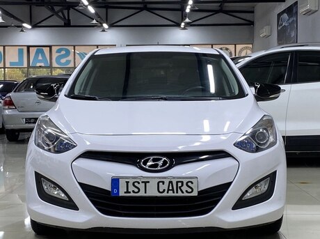 Hyundai i30 2014