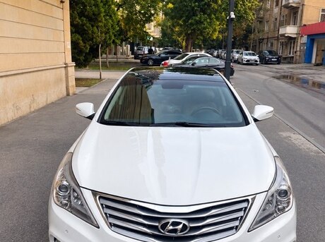 Hyundai Grandeur 2012