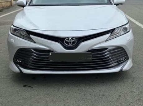 Toyota Camry 2018