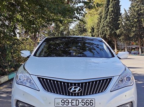 Hyundai Grandeur 2012