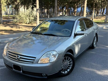 Nissan Teana 2004