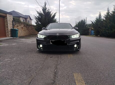 BMW 328 2013