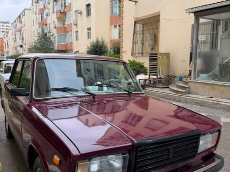 LADA (VAZ) 2107 2003
