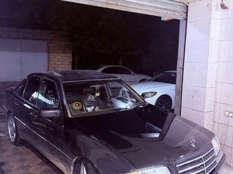 Mercedes C 230 1998