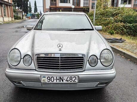 Mercedes E 280 1999