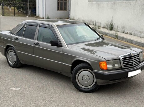 Mercedes 190 1992