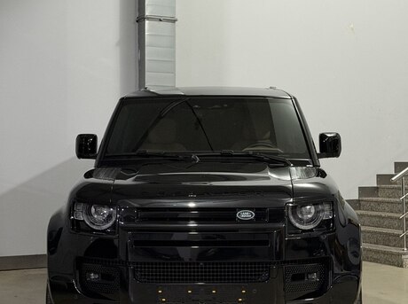 Land Rover Defender 2024