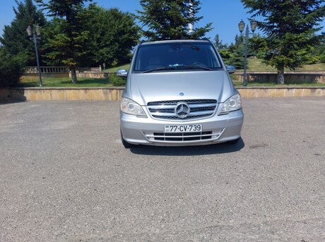 Mercedes Viano 2008