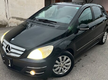 Mercedes B 170 2010