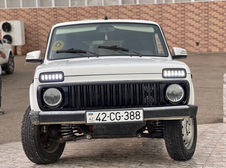 LADA (VAZ) Niva 2006