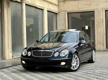 Mercedes E 220 2002