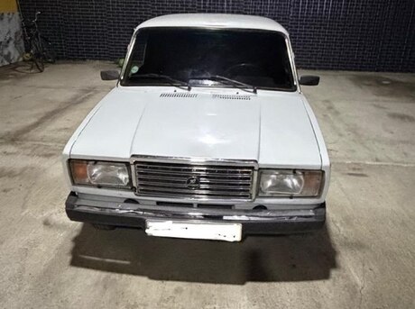 LADA (VAZ) 2107 2004