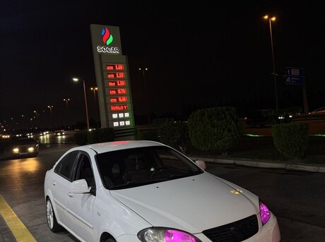 Daewoo Gentra 2014