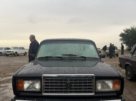LADA (VAZ) 2107 2011