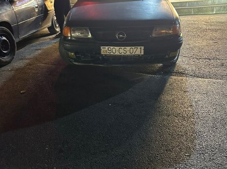 Opel Astra 1998