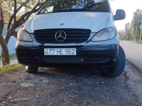 Mercedes  2009