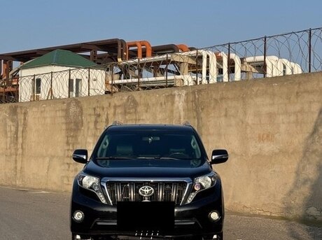 Toyota Land Cruiser Prado 2013