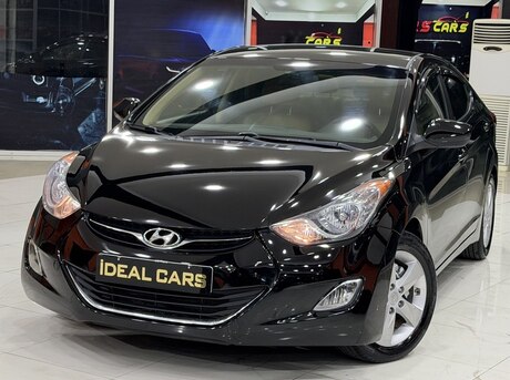 Hyundai Elantra 2012