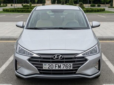 Hyundai Elantra 2019