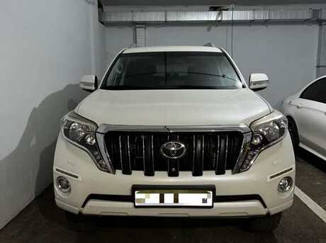Toyota Land Cruiser Prado 2013