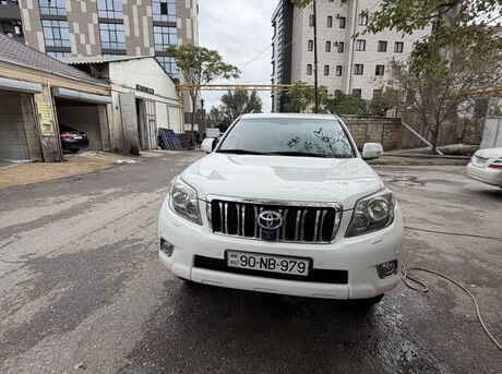 Toyota Land Cruiser Prado 2010