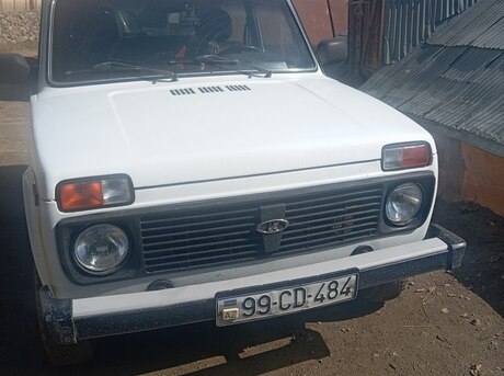 LADA (VAZ) Niva 2012