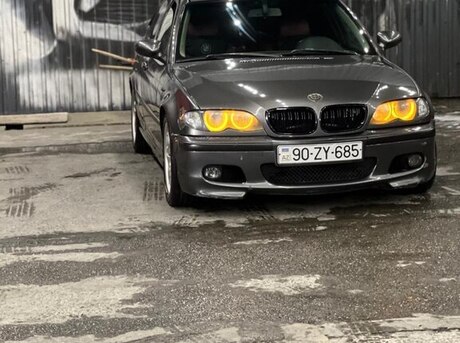 BMW 330 2002