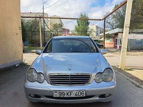 Mercedes C 230 2001