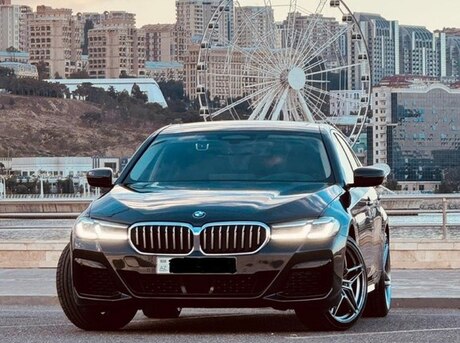 BMW  2022