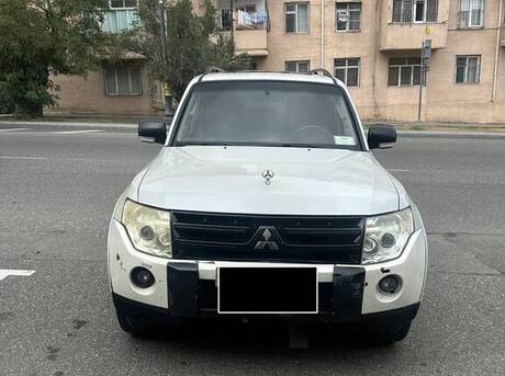 Mitsubishi Pajero 2007