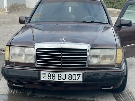 Mercedes E 220 1993