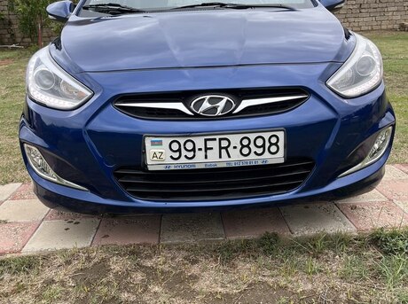 Hyundai Accent 2012