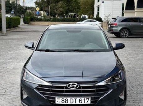 Hyundai Elantra 2019