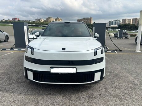 Lynk &amp; Co  2025