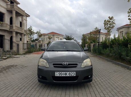 Toyota Corolla 2005