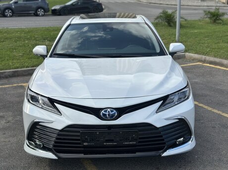 Toyota Camry 2023
