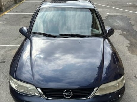 Opel Vectra 2000