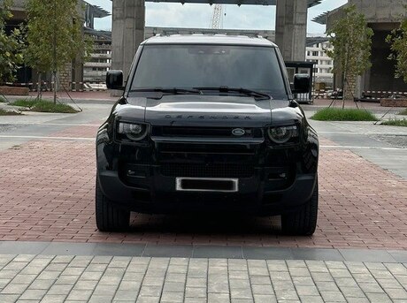 Land Rover Defender 2022