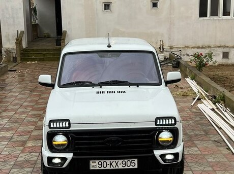 LADA (VAZ) Niva 2013