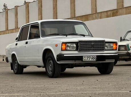 LADA (VAZ) 2107 2011