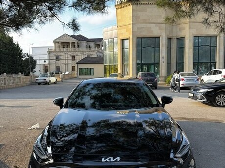 Kia K8 2021