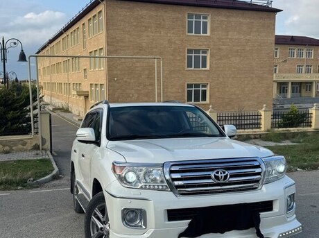 Toyota Land Cruiser 2012