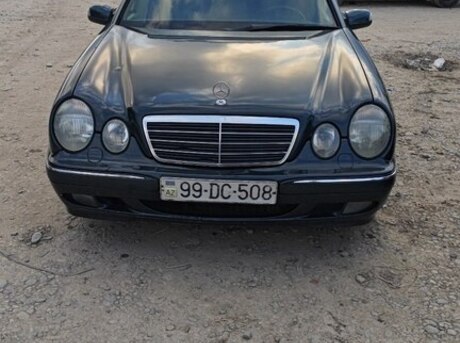 Mercedes E 220 2000