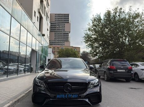 Mercedes E 300 2019