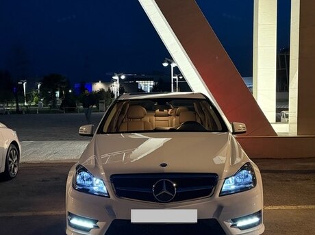 Mercedes C 250 2014