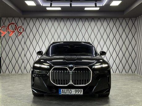 BMW 740 2025
