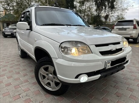 Chevrolet Niva 2011